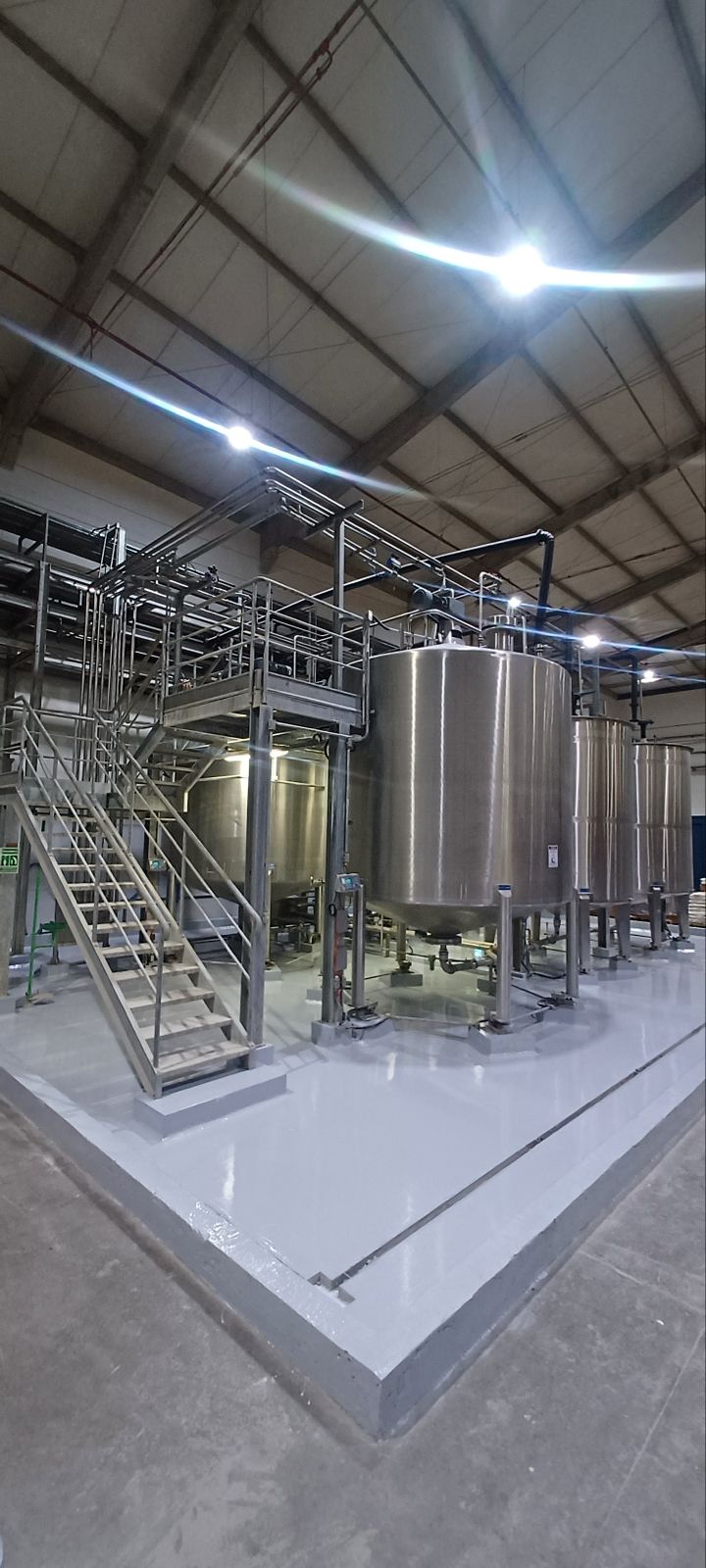 Projetos e Montagem de Estruturas Sanitárias em Aço Inox