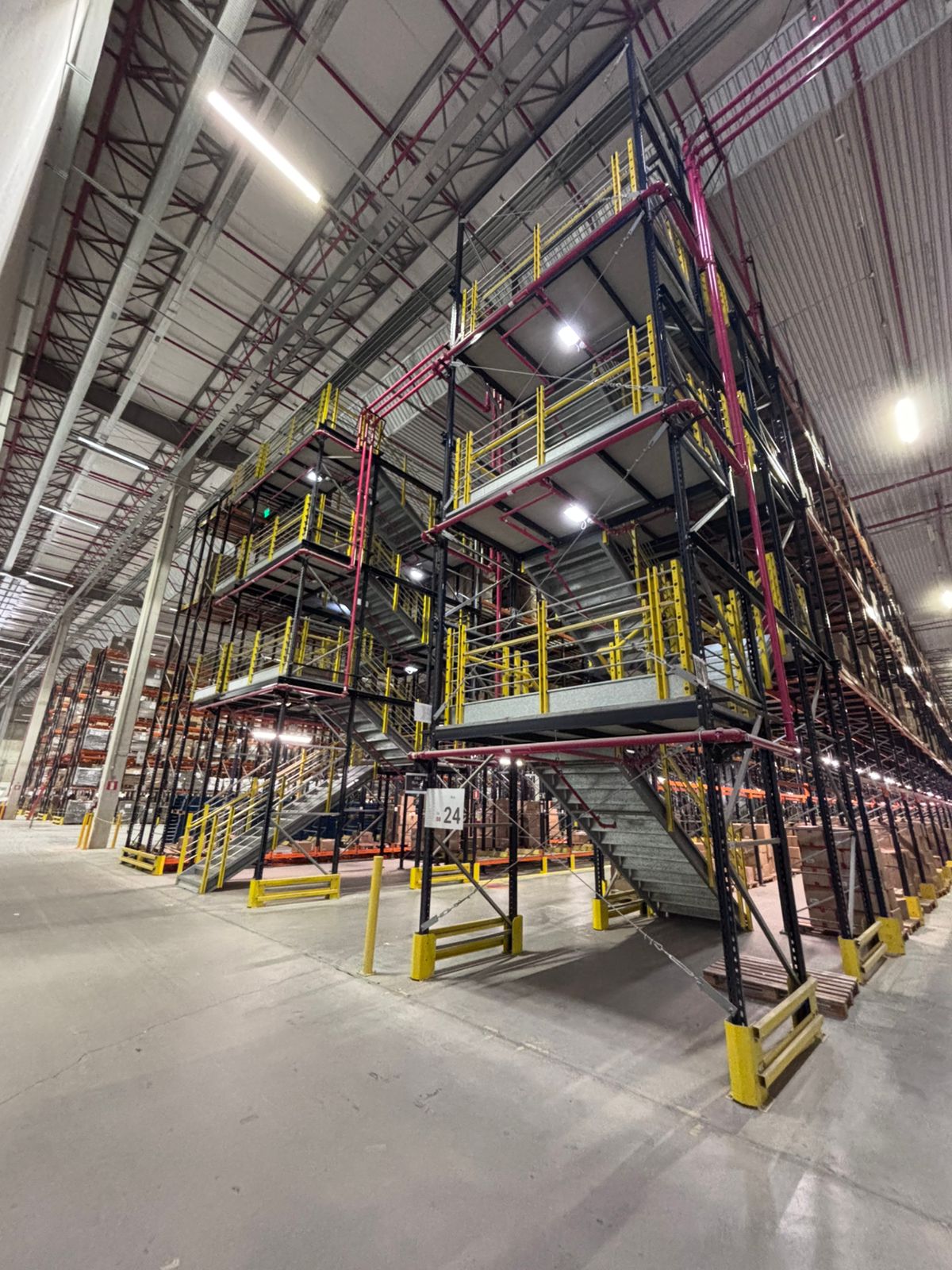 Montagem Industrial - Porta-Pallets